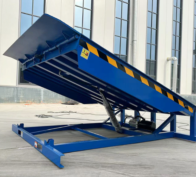 仙桃固定式登车桥应用