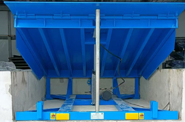 仙桃固定式登车桥应用